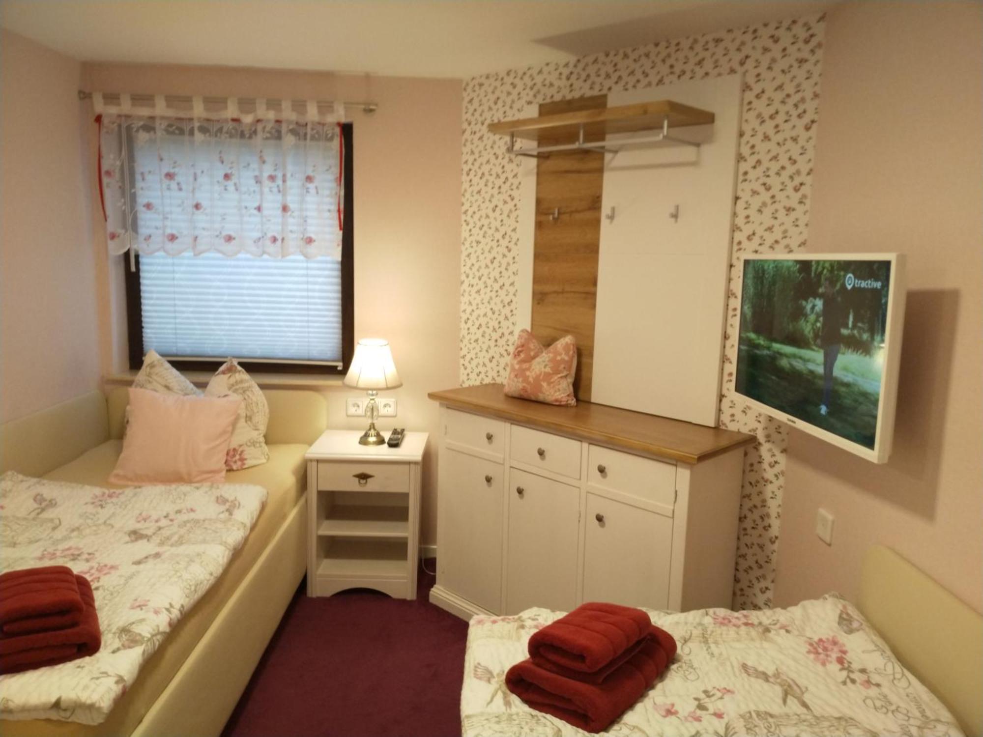 Ferienwohnung Baer Hoppegarten Buitenkant foto