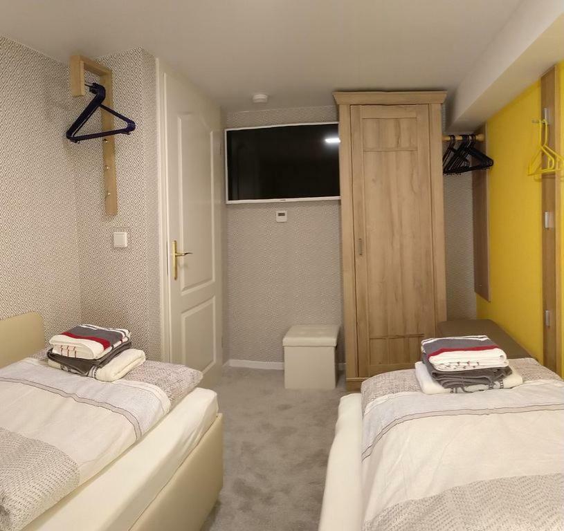 Ferienwohnung Baer Hoppegarten Buitenkant foto